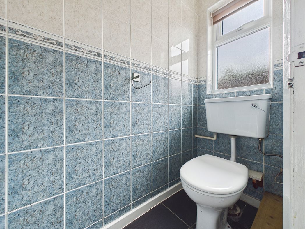 Property image 7 of 11