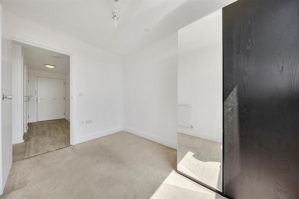 Property image 6 of 23
