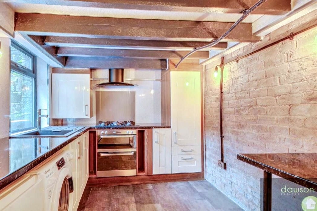 Property image 5 of 15