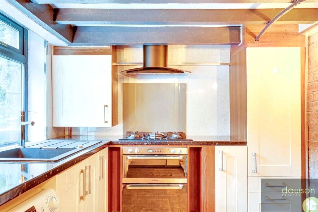 Property image 6 of 15