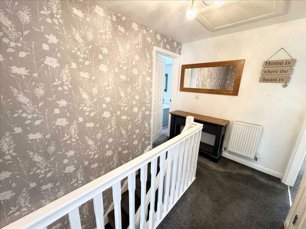 Property image 15 of 32
