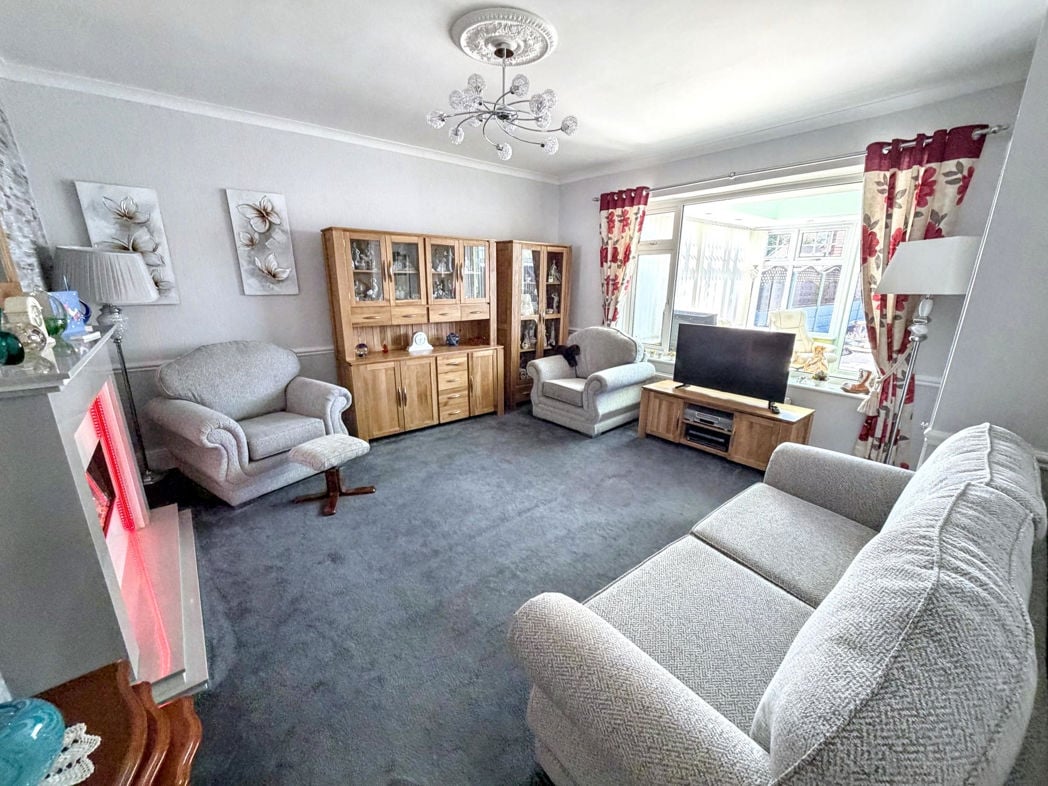 Property image 5 of 26