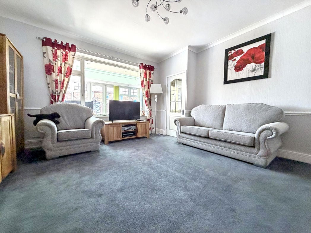 Property image 4 of 26