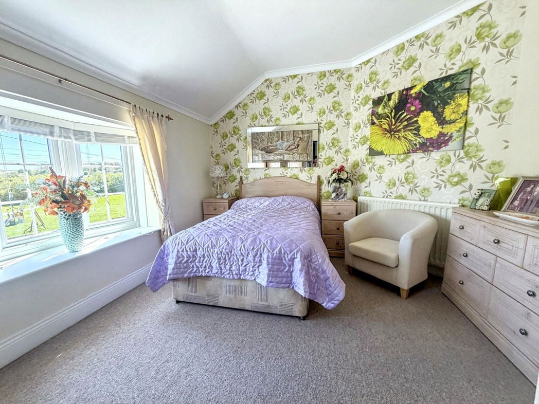 Property image 17 of 26