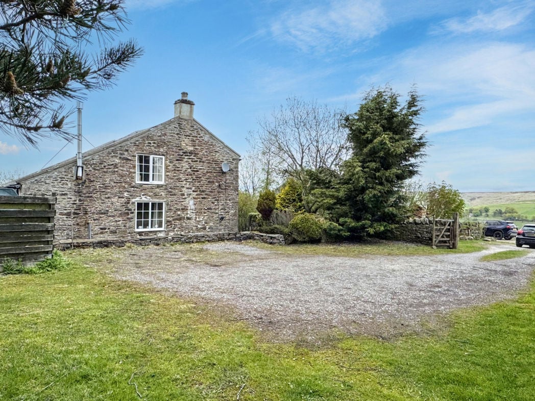 Property image 23 of 27