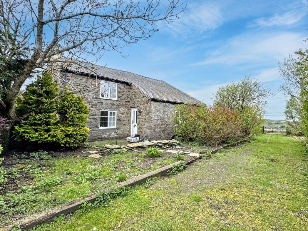 Property image 1 of 27