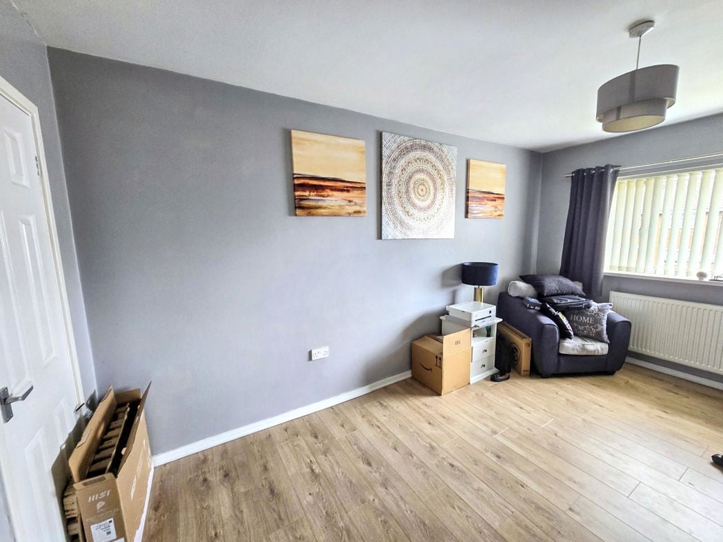 Property image 10 of 16