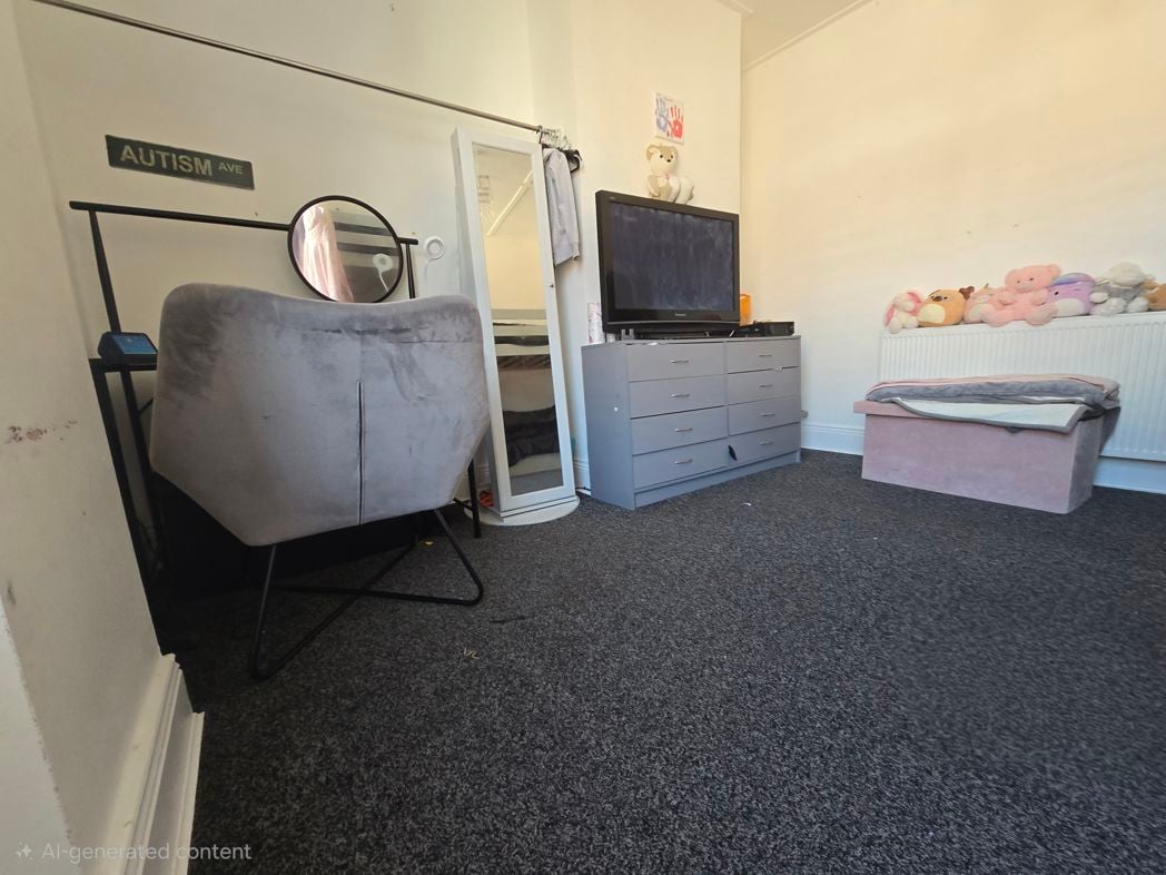 Property image 14 of 18
