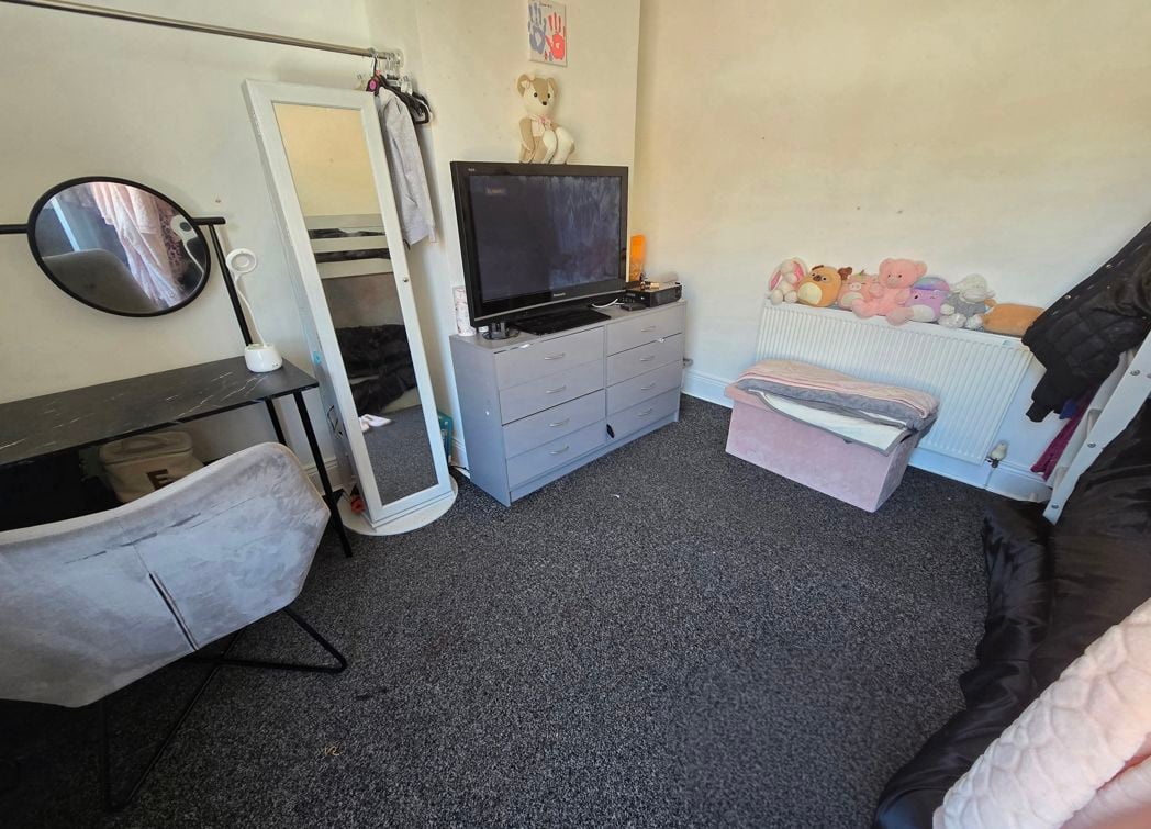 Property image 13 of 18