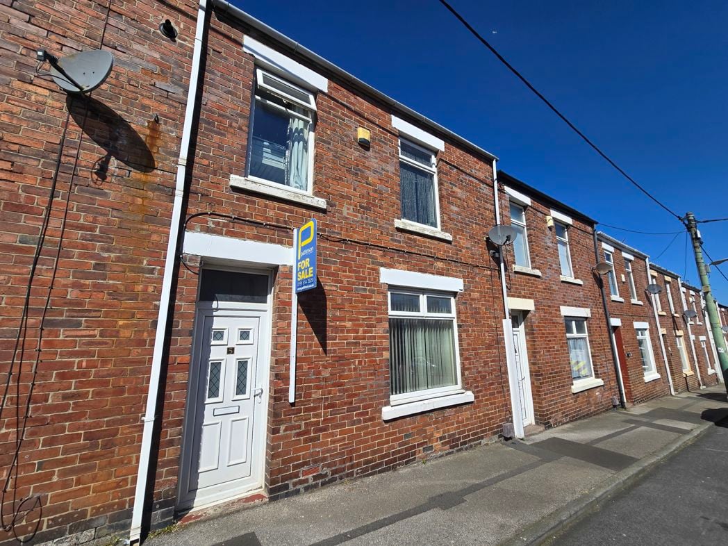 Property image 1 of 18