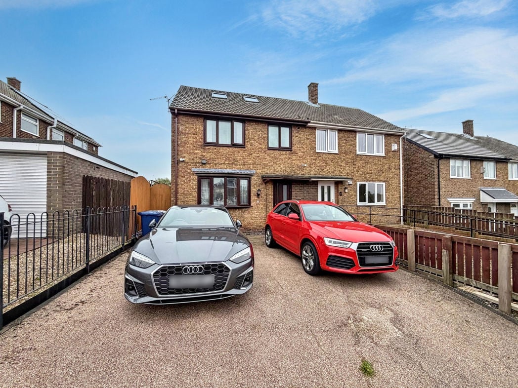 Property image 1 of 23