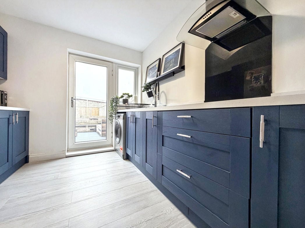 Property image 7 of 23