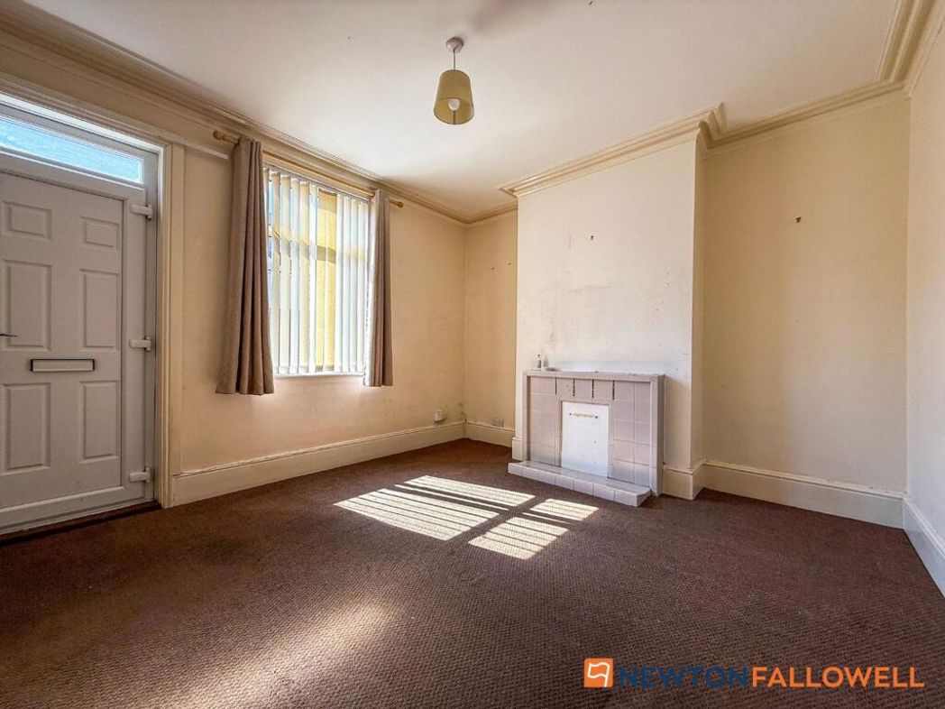 Property image 4 of 16
