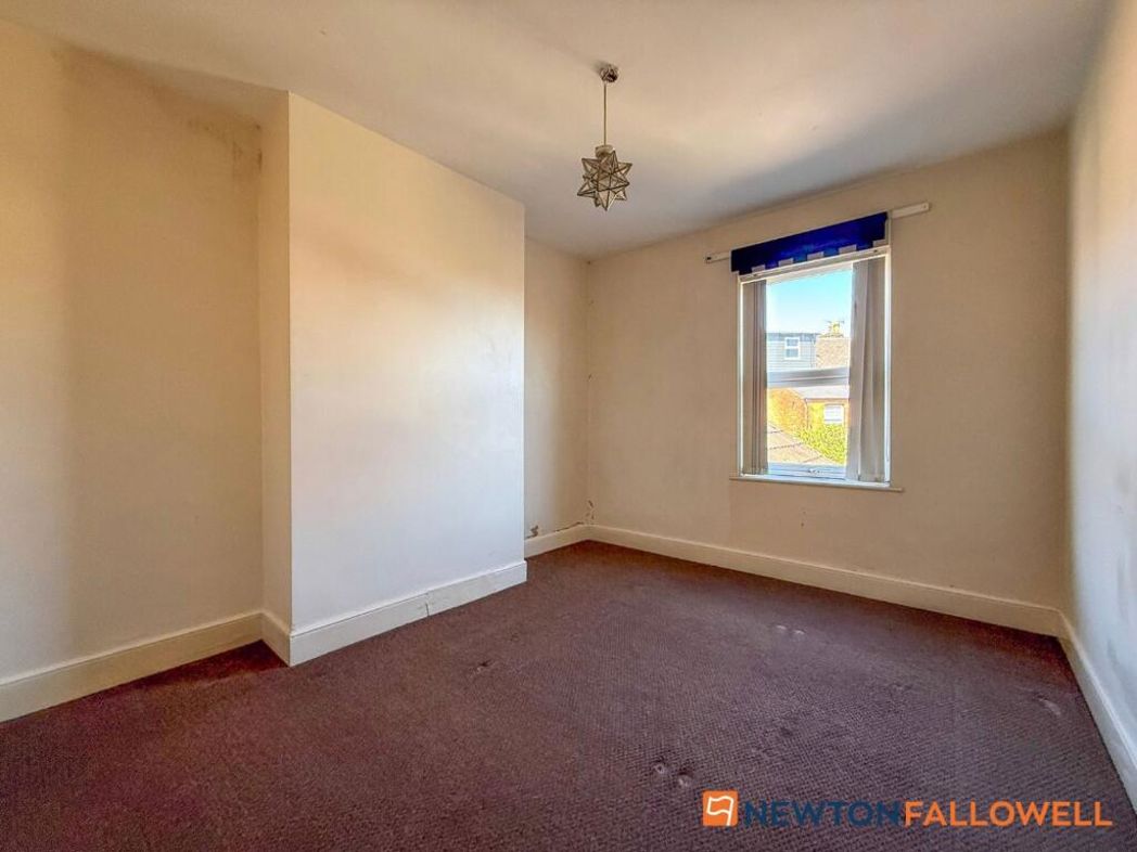 Property image 5 of 16