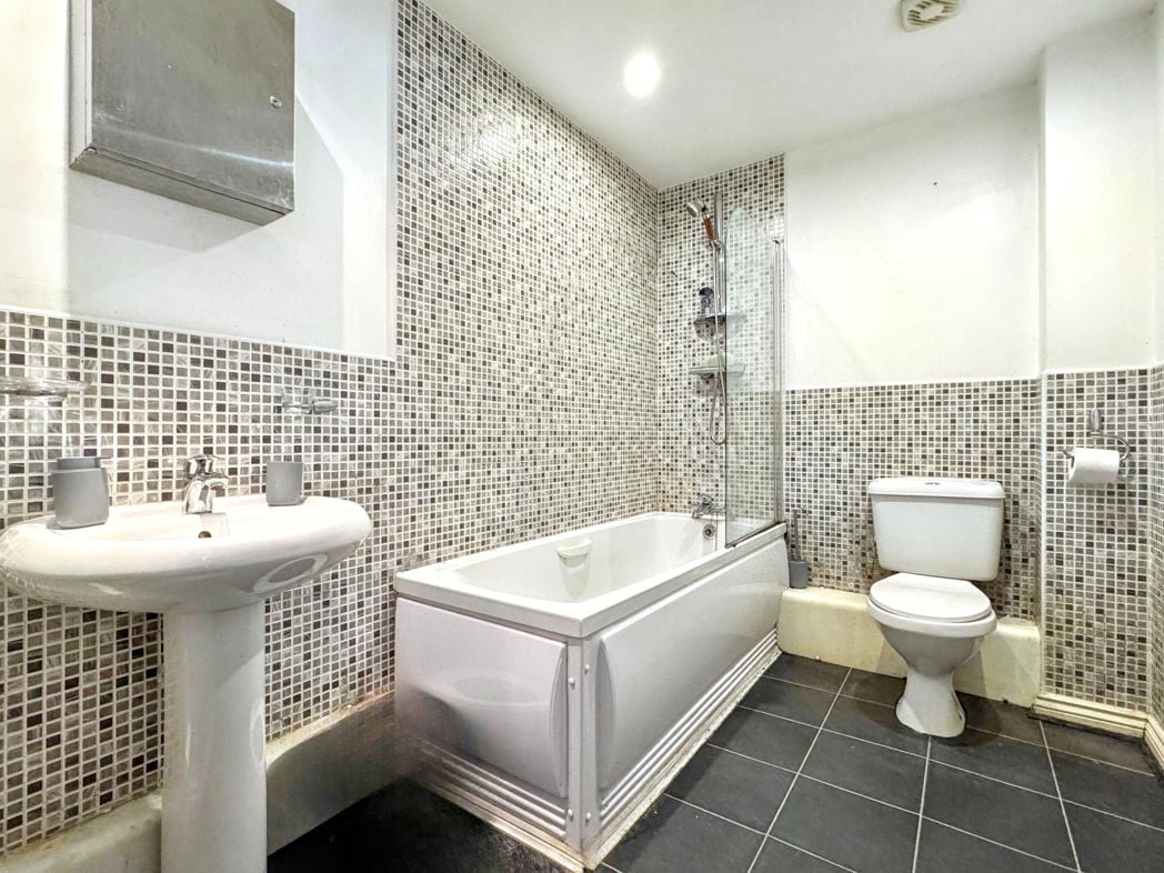 Property image 5 of 7