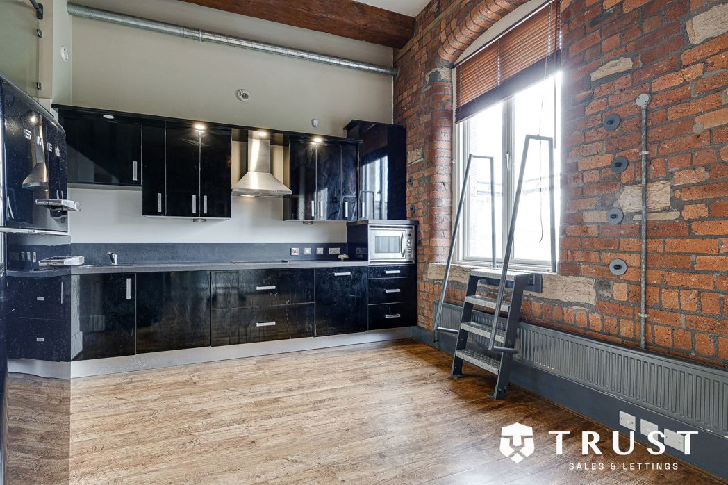 Property image 8 of 22