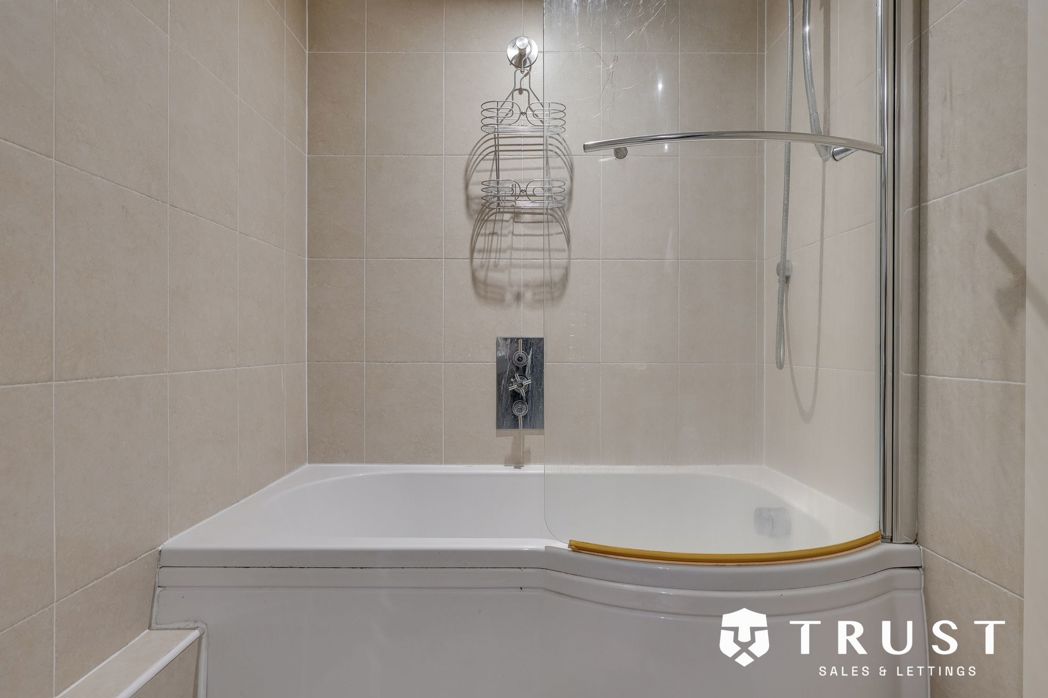 Property image 15 of 22