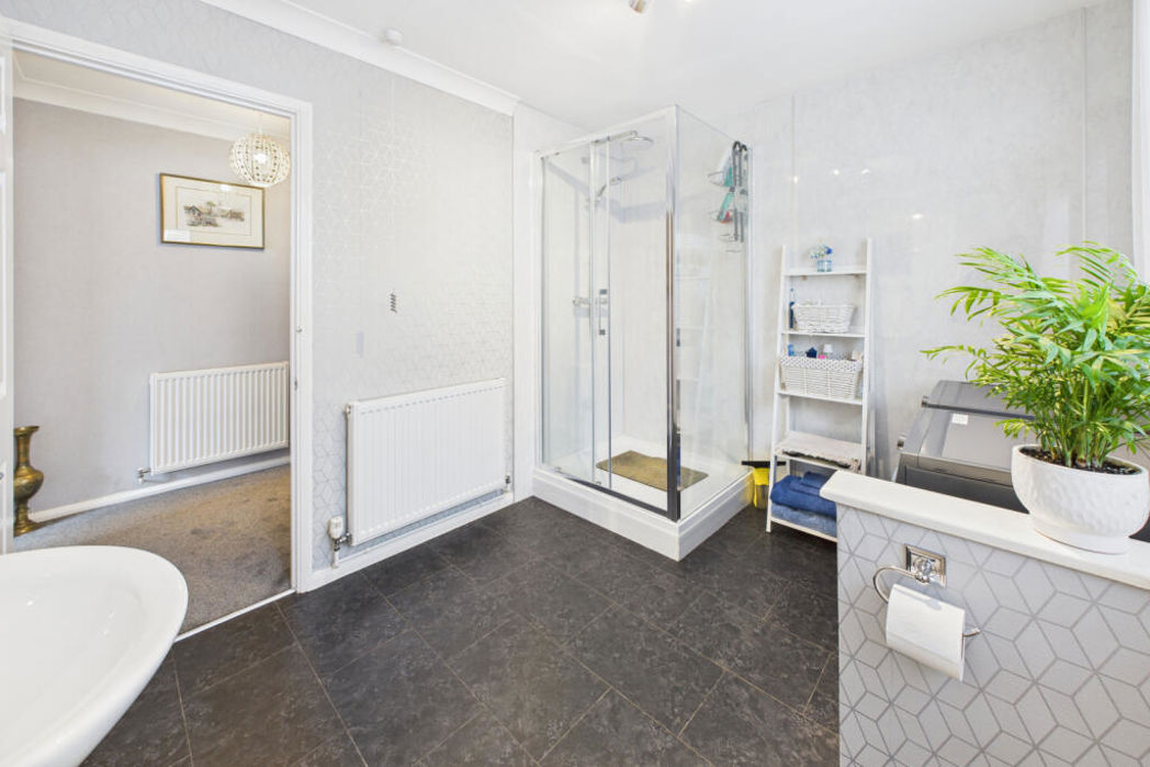 Property image 18 of 27