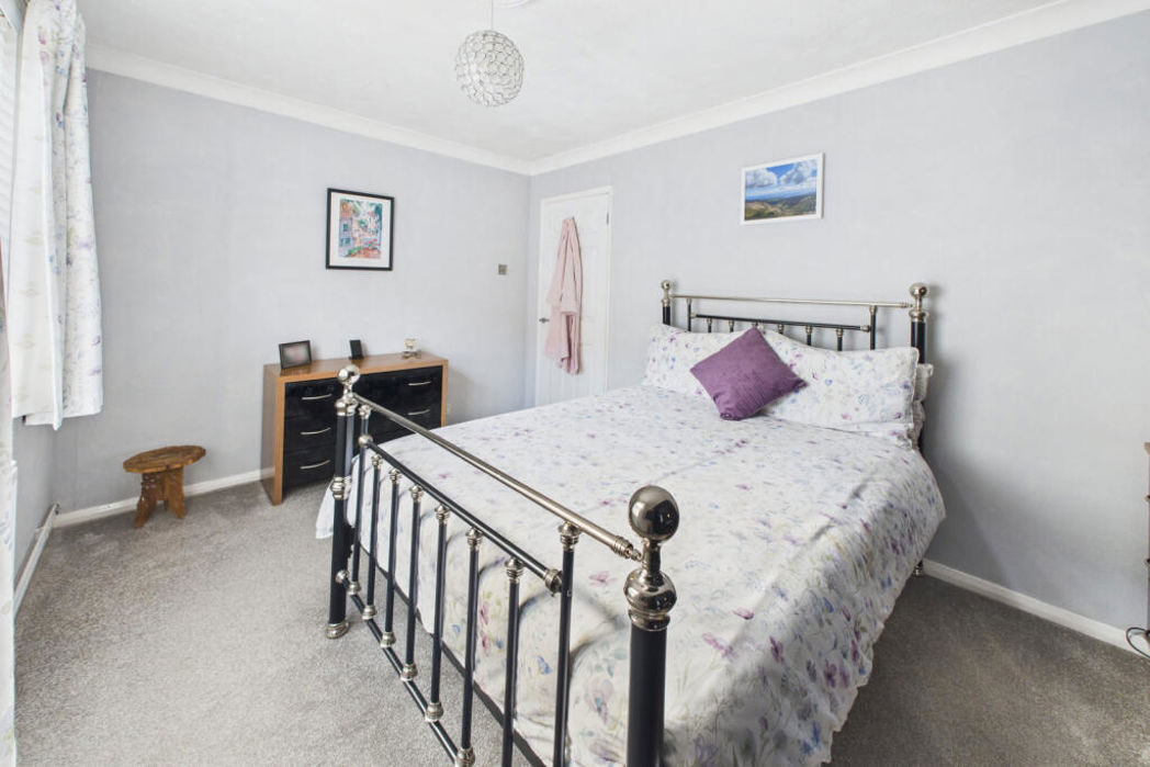 Property image 14 of 27