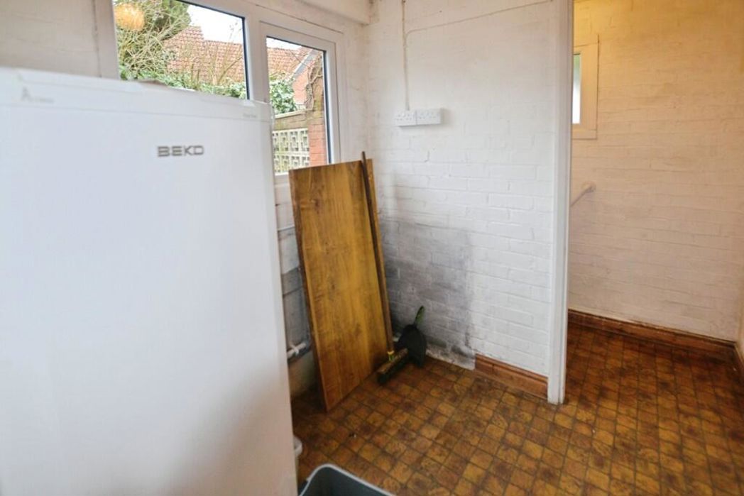 Property image 4 of 25