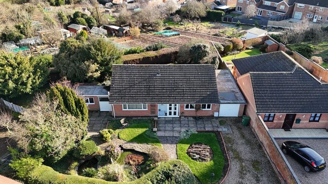 Property image 2 of 25