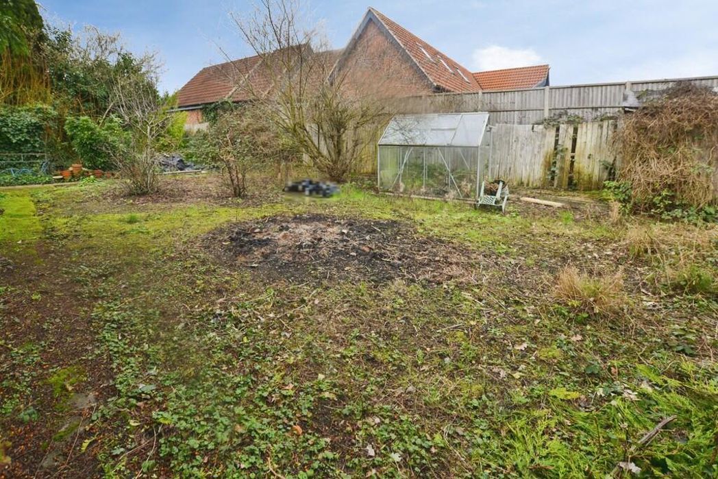 Property image 25 of 25