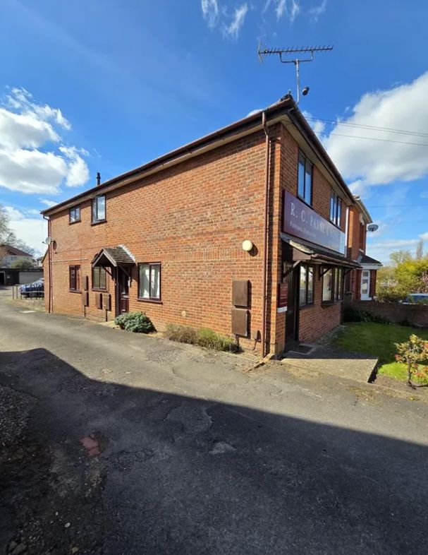 Property image 6 of 12
