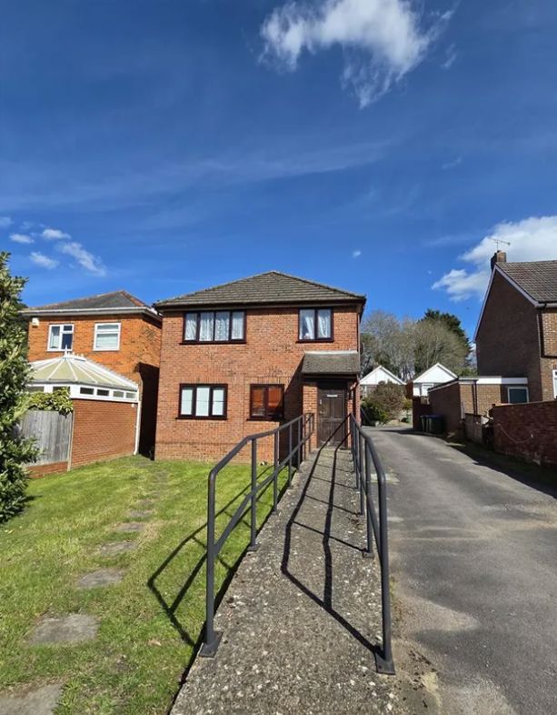 Property image 12 of 12