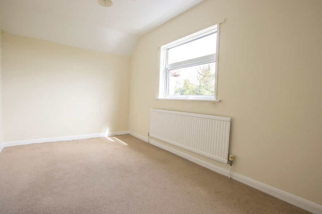Property image 14 of 27