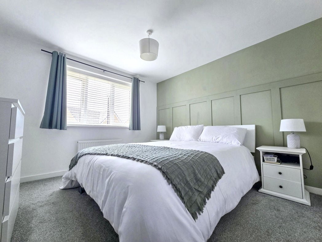 Property image 17 of 34