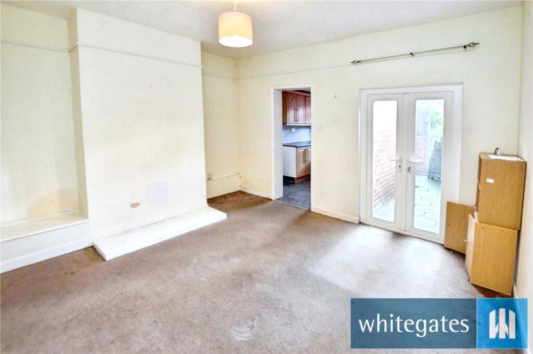 Property image 2 of 11