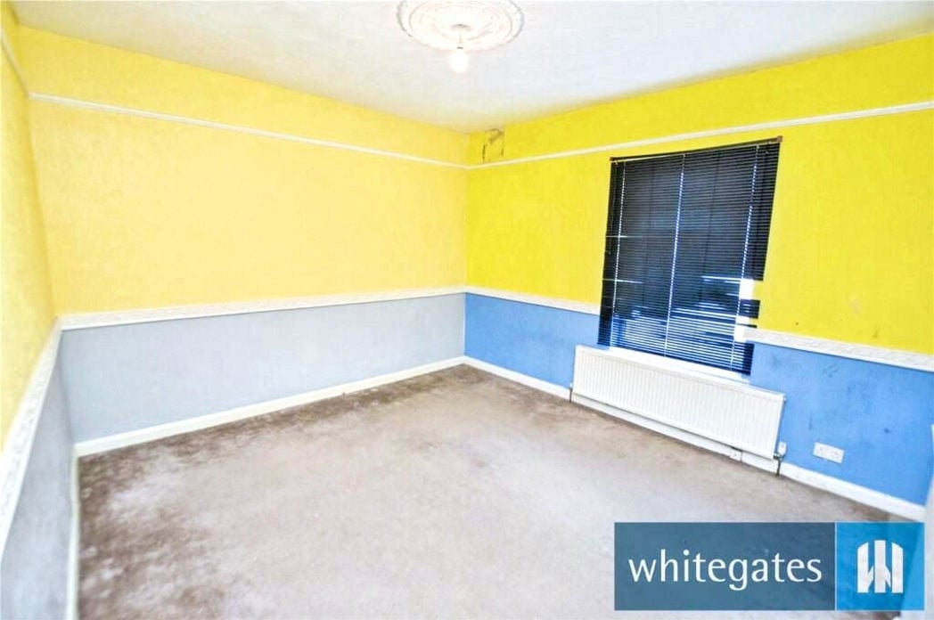 Property image 8 of 11