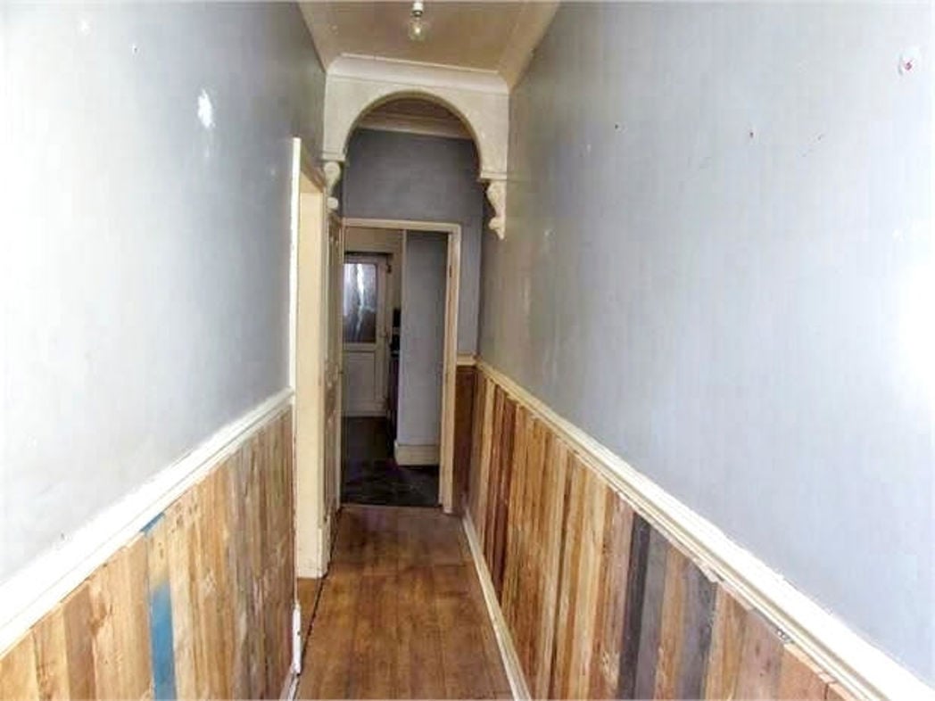 Property image 4 of 8
