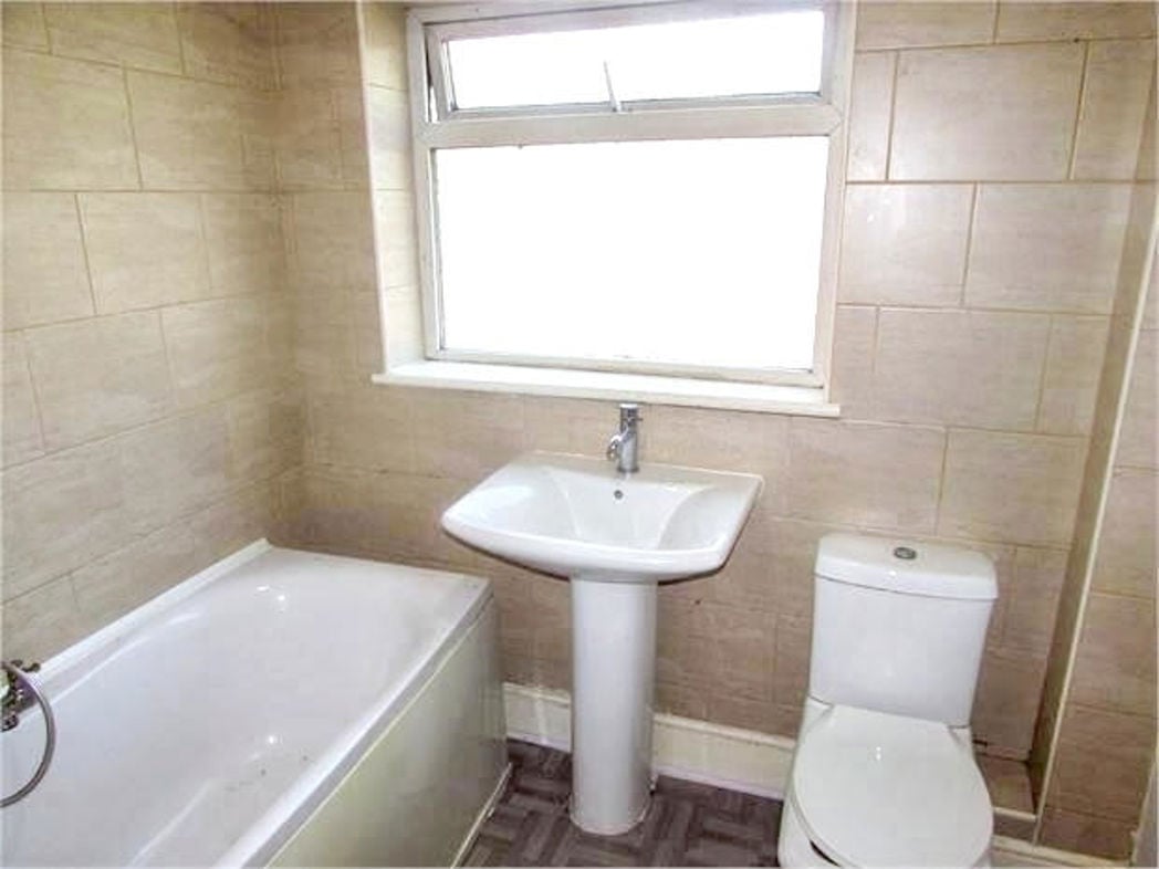 Property image 8 of 8