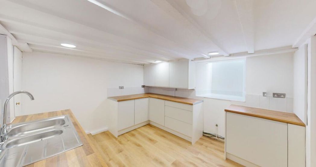 Property image 8 of 10