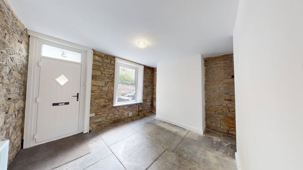 Property image 2 of 10