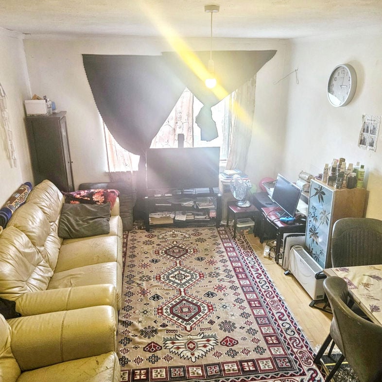 Property image 5 of 7