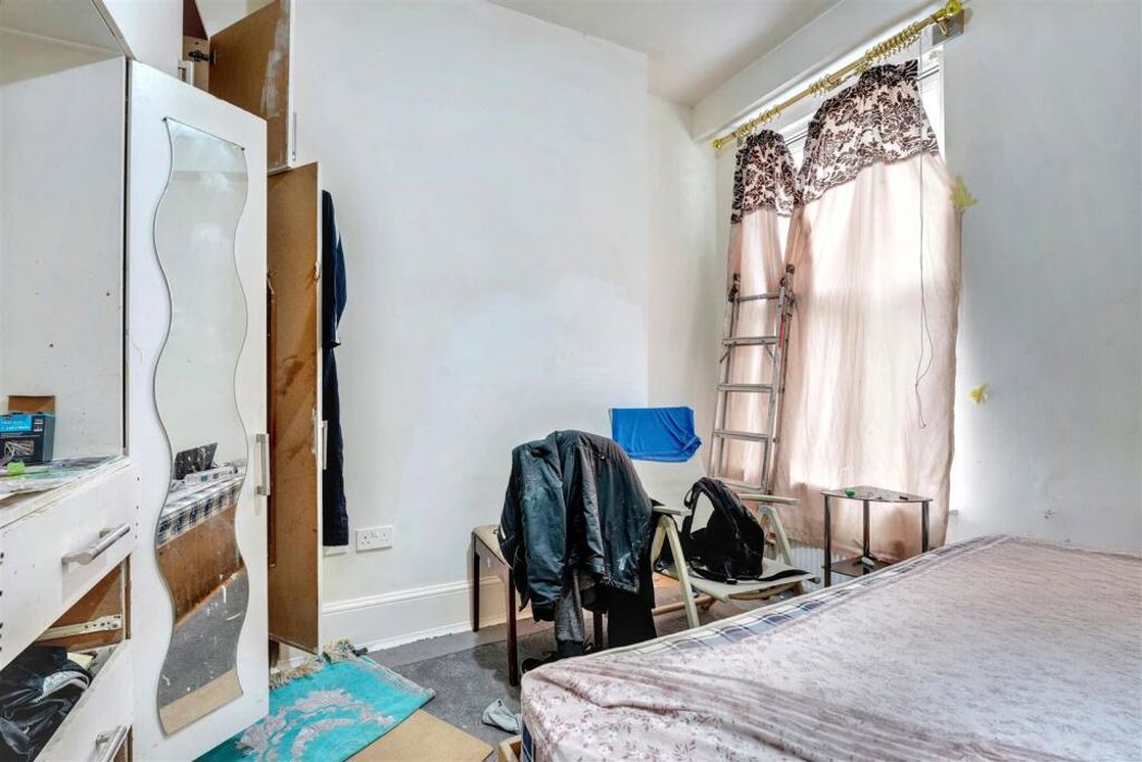 Property image 5 of 14