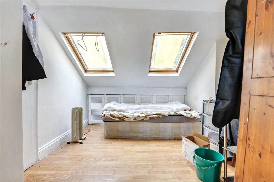 Property image 11 of 14