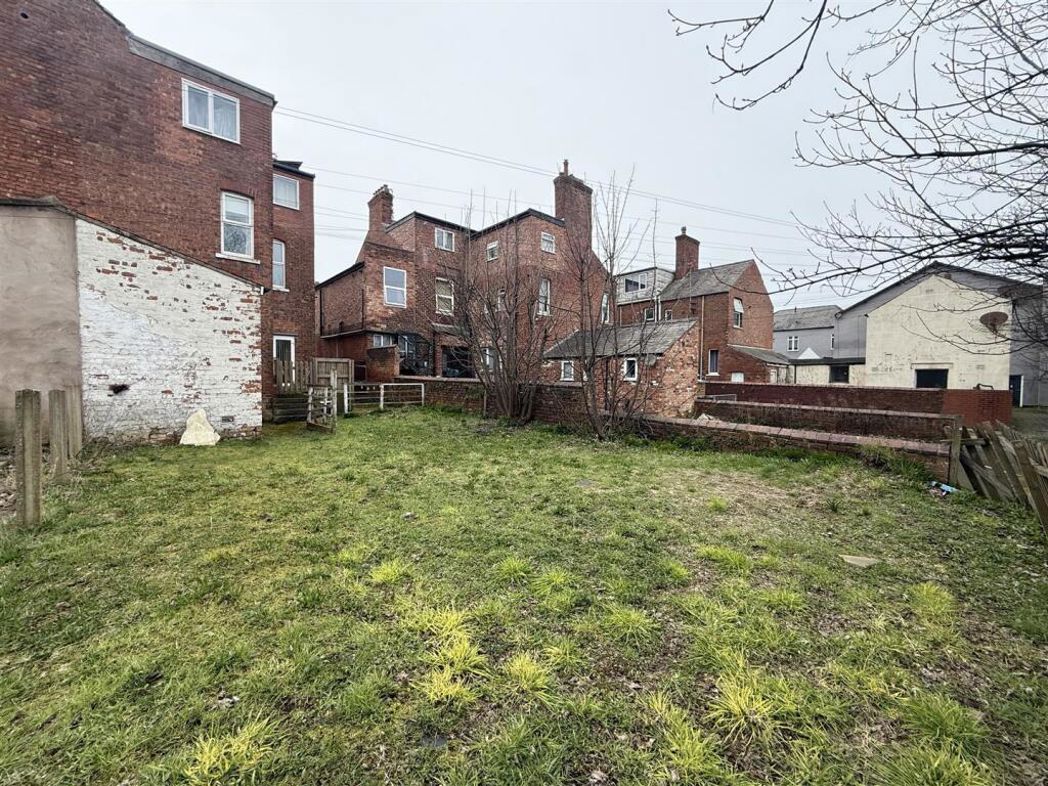 Property image 12 of 12