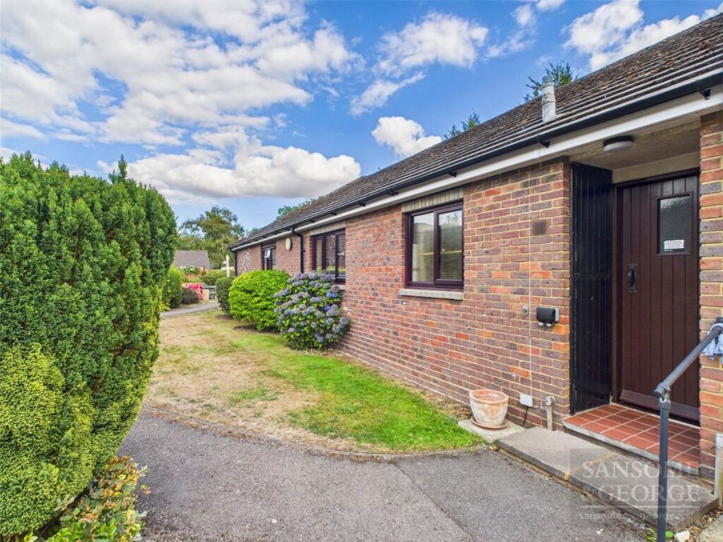 Property image 10 of 12