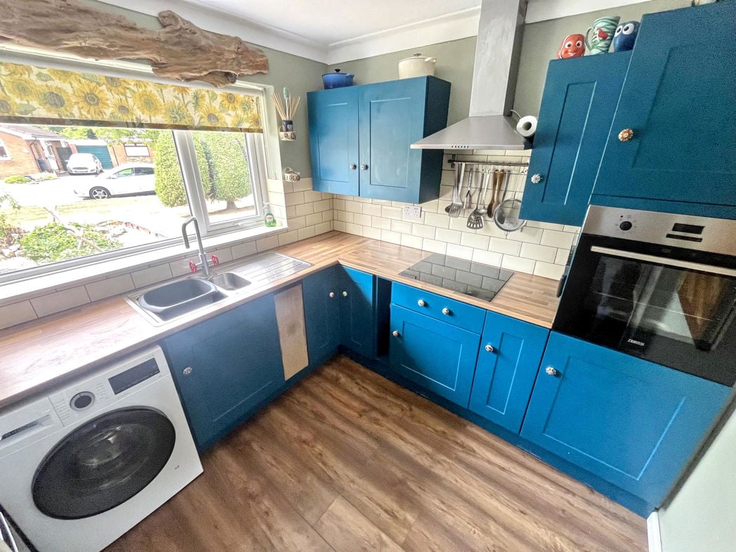 Property image 4 of 14