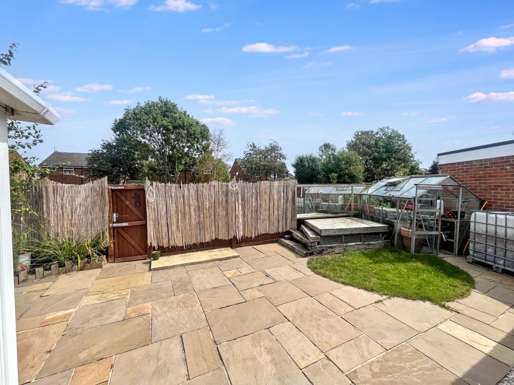 Property image 12 of 14