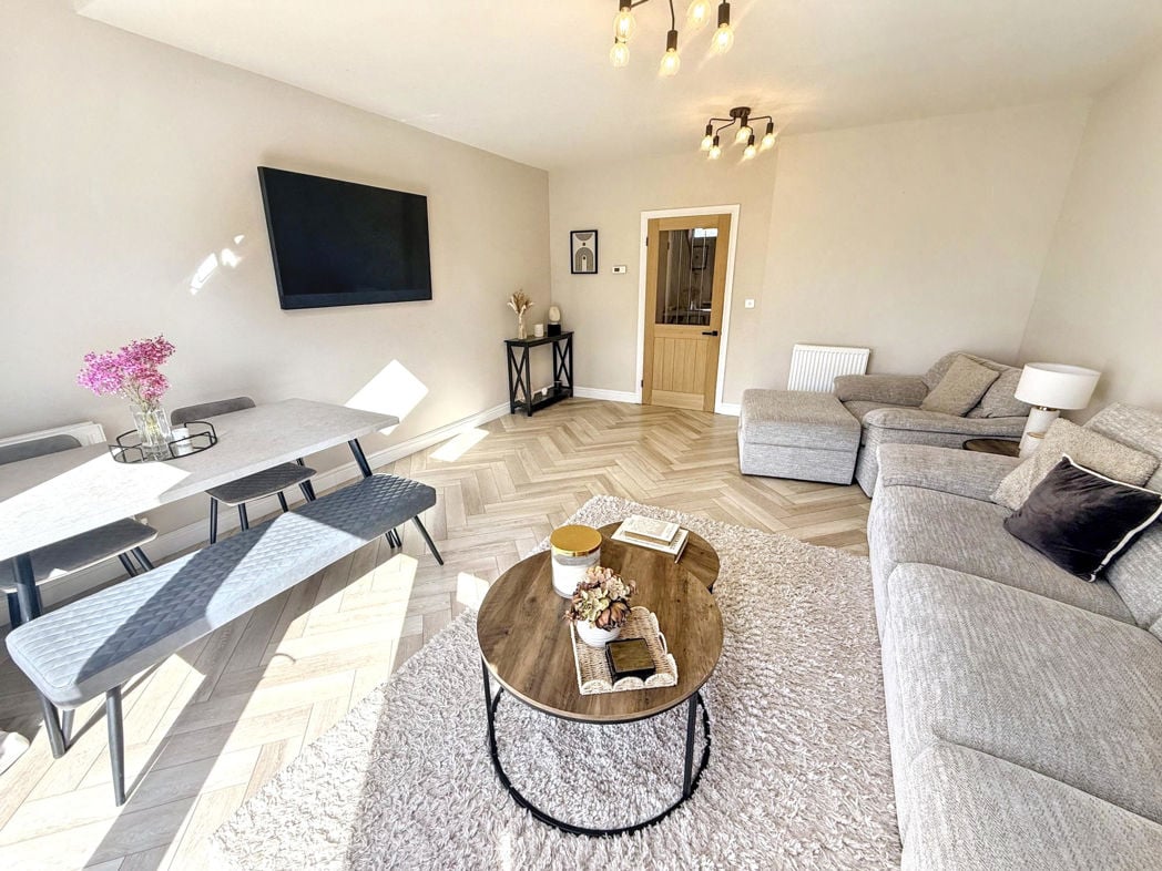 Property image 4 of 26