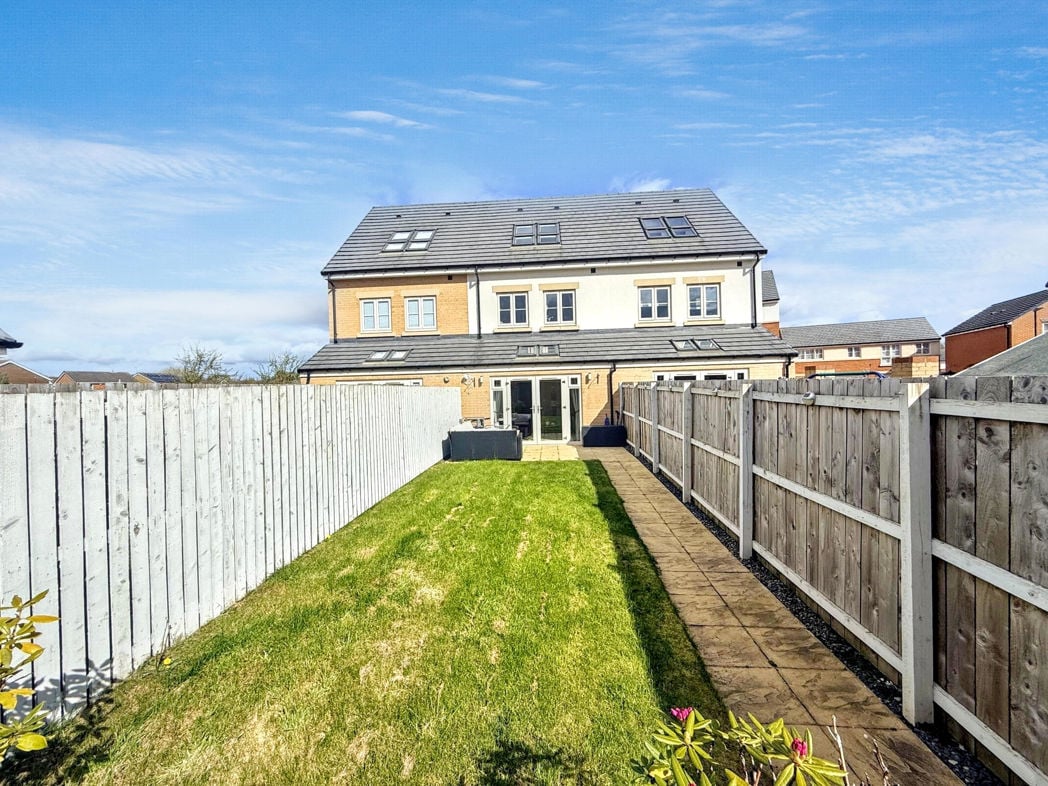 Property image 23 of 26
