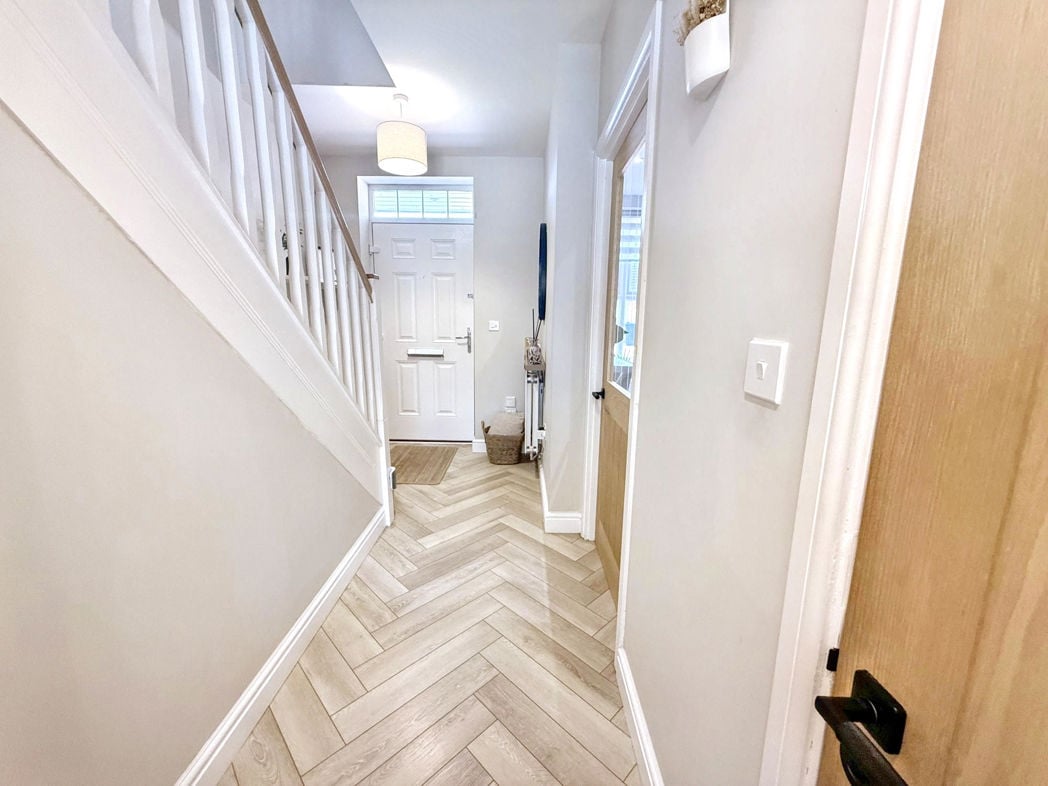 Property image 7 of 26