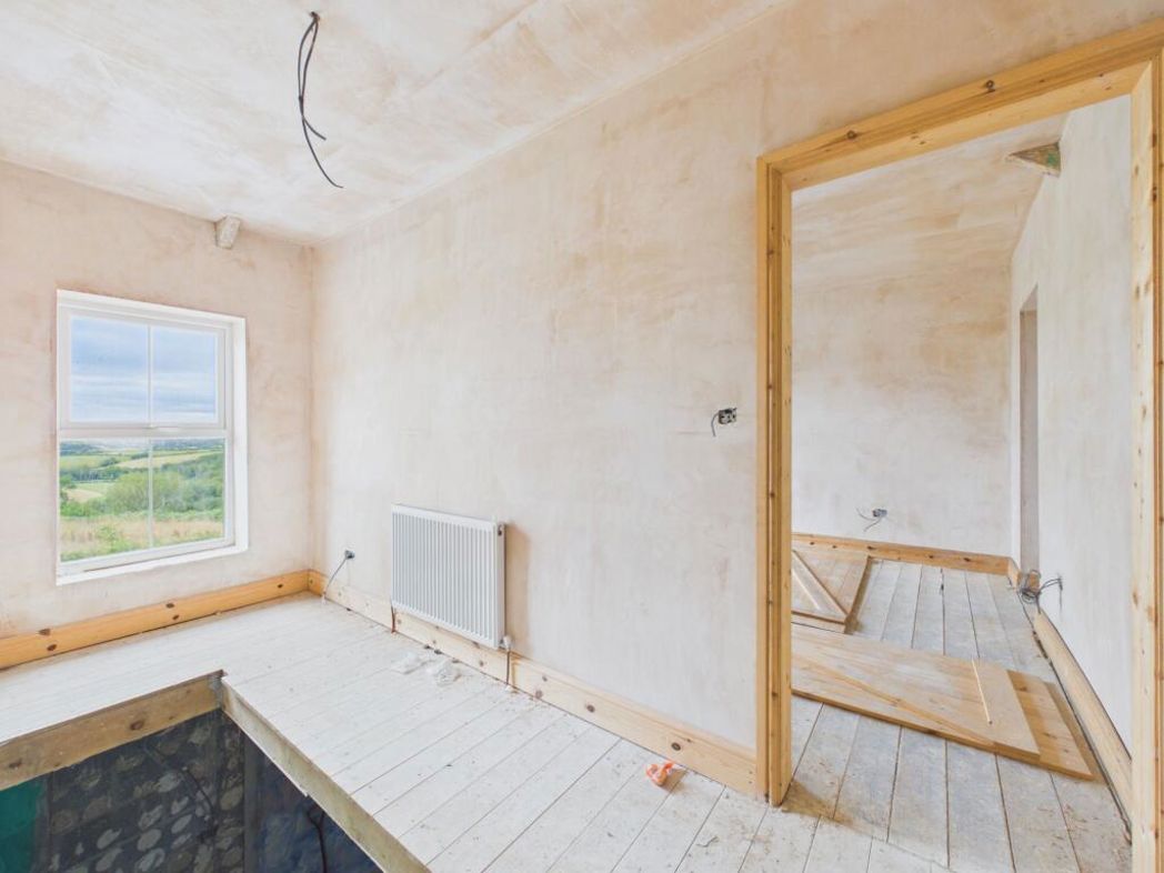 Property image 30 of 33