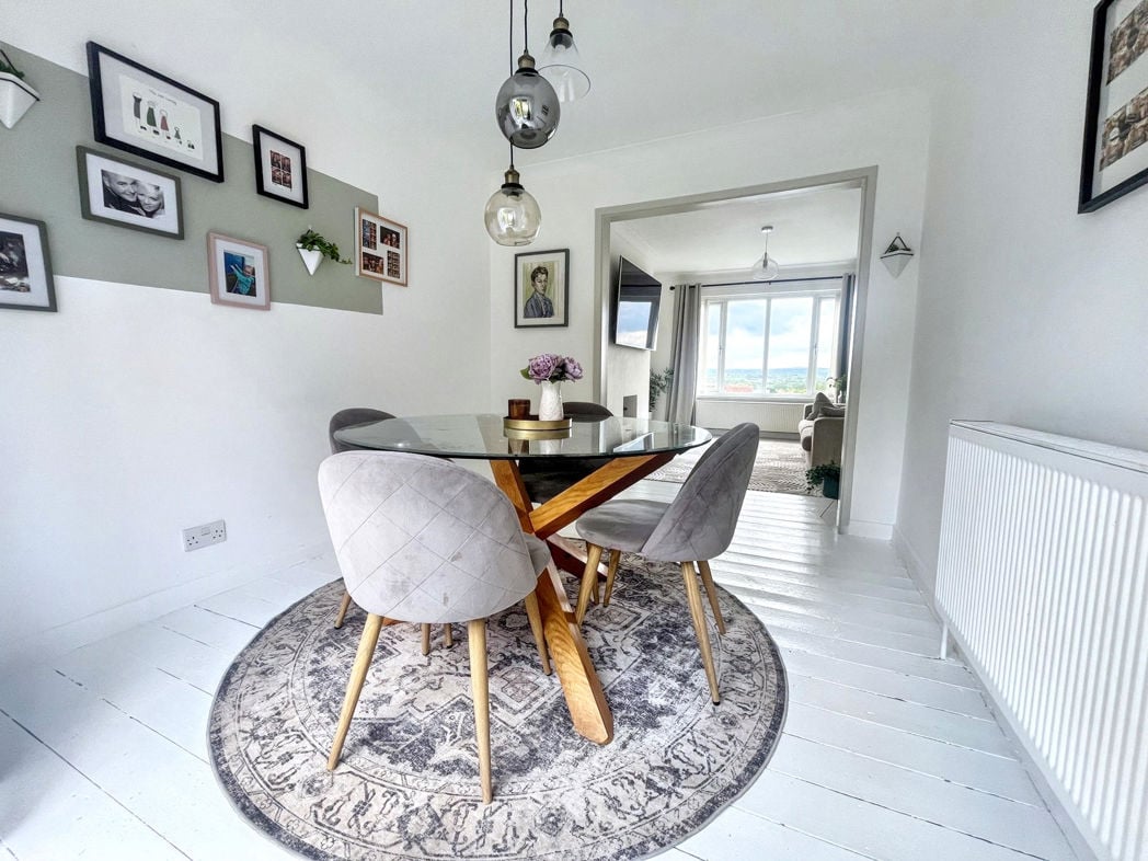 Property image 4 of 23
