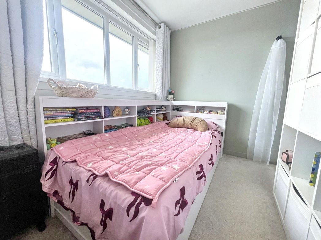 Property image 19 of 23