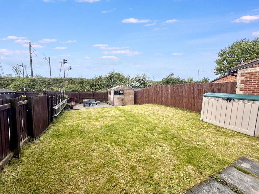 Property image 9 of 9